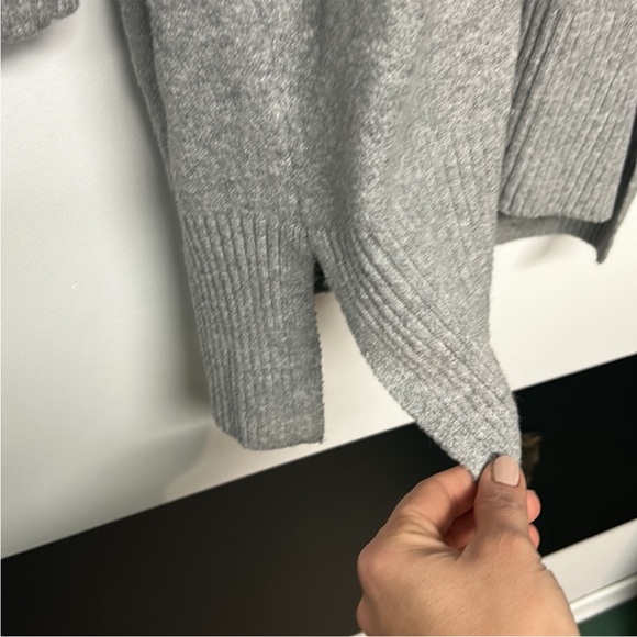 Ruby Moon Long Grey Open Cardigan - Picture 7 of 10